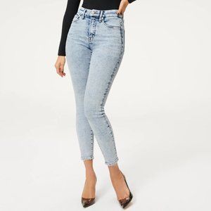NWT Good American Jeans Good Legs Crop Chewed Hem Size 8/29